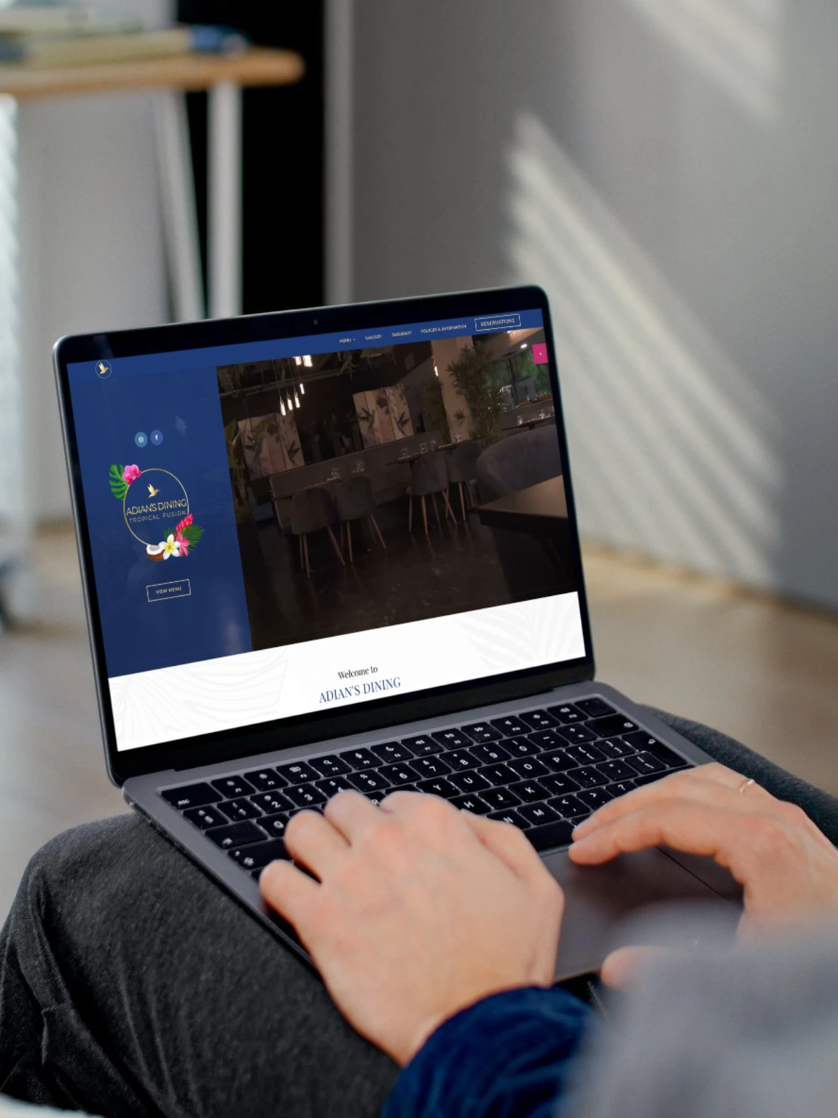 Adian's Dining detail